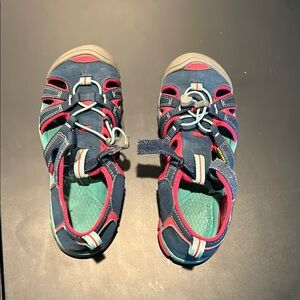 Kids KEEN sandals